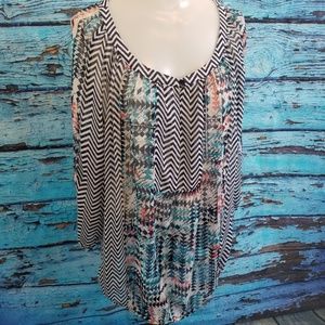 Zac & Rachel Sz XL Navy Chevron Blouse